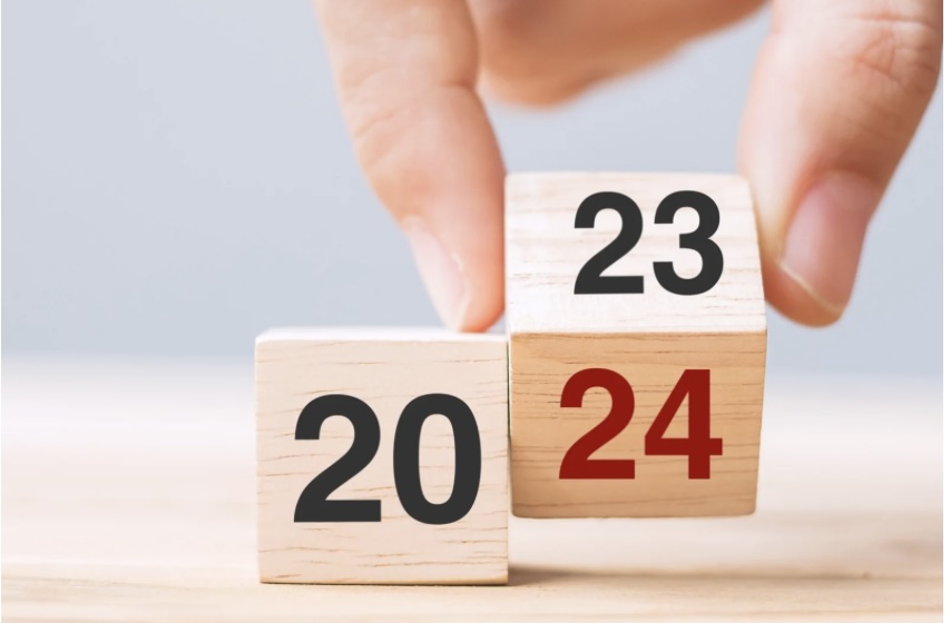 இன்றைய இறைமொழி. திங்கள், 1 ஜனவரி 2024.  தாயின் விரல் பிடித்த&nbsp;பயணம்